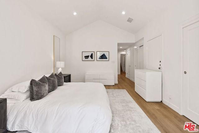 10620 Eastborne Avenue 102, Los Angeles, CA 90024