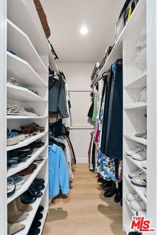 10620 Eastborne Avenue 102, Los Angeles, CA 90024