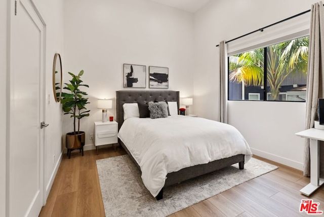 10620 Eastborne Avenue 102, Los Angeles, CA 90024