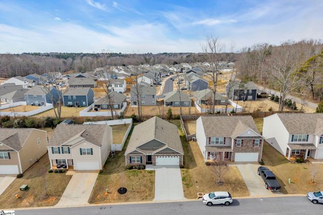 407 Sweetgrass Lane, Powdersville, SC 29673