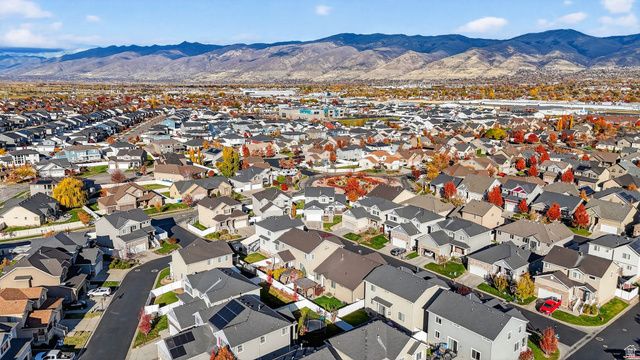 2304 S 2060 W, Woods Cross, UT 84087