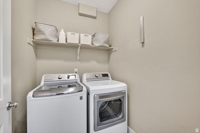 2304 S 2060 W, Woods Cross, UT 84087