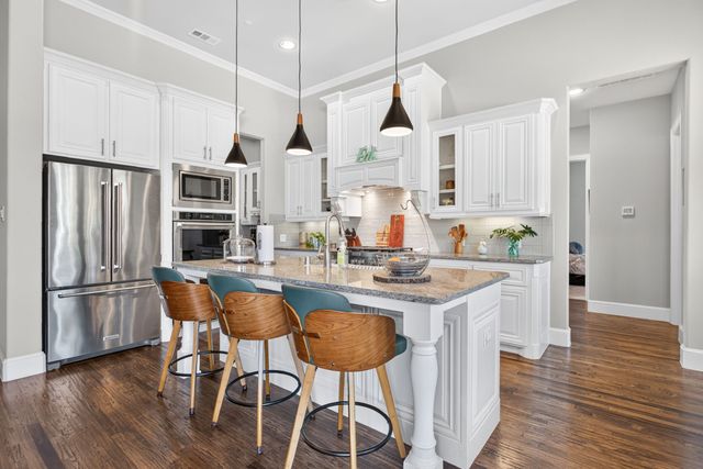 2595 Hendrix Avenue W, Lucas, TX 75002