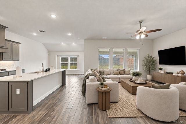 3010 Holland Lane, Midlothian, TX 76065