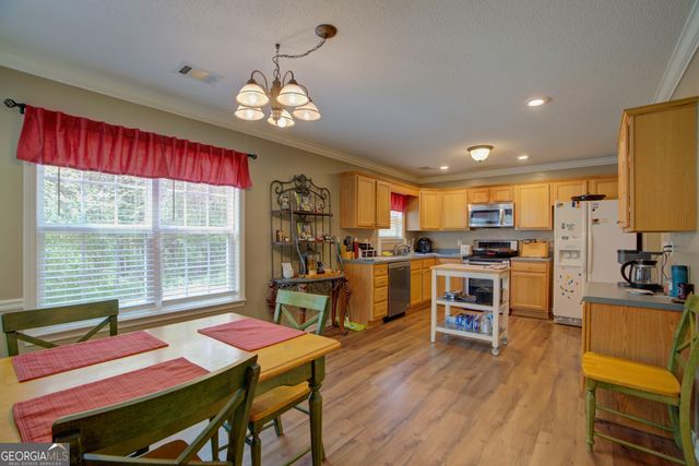 7 Foliage Way NE, Rome, GA 30165