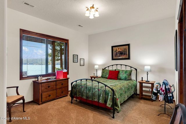 7404 S PANORAMA VIEW DR, Harrison, ID 83833