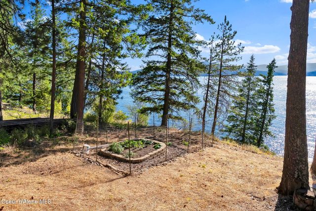 7404 S PANORAMA VIEW DR, Harrison, ID 83833