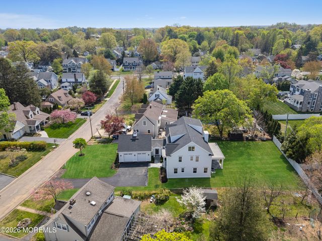 94 Park Avenue, Fair Haven, NJ 07704