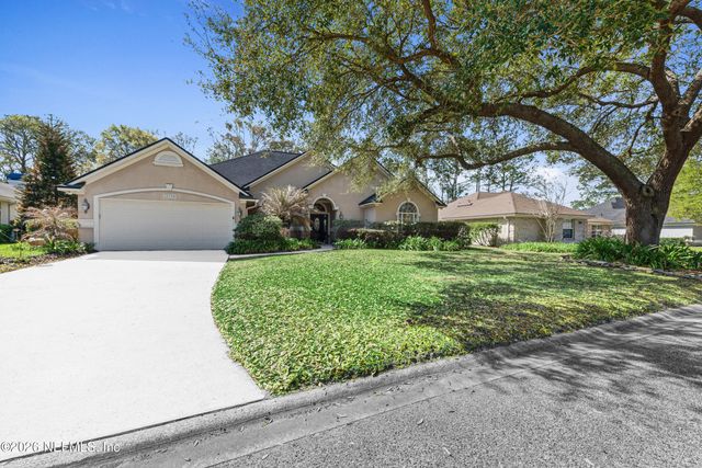 13784 ALESBURY Court, Jacksonville, FL 32224