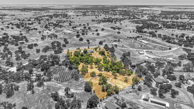 8656 Rose Marie Dr, Valley Springs, CA 95252