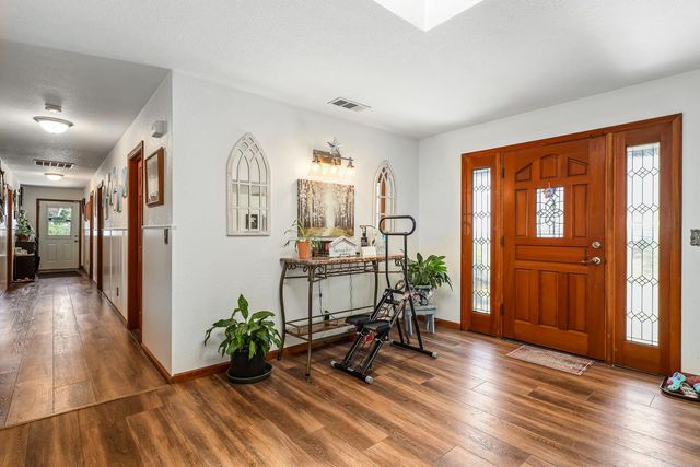 8656 Rose Marie Dr, Valley Springs, CA 95252