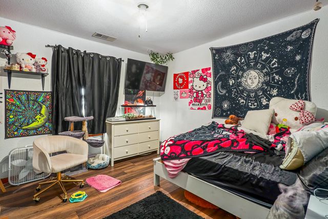 8656 Rose Marie Dr, Valley Springs, CA 95252