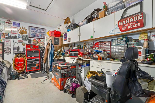 8656 Rose Marie Dr, Valley Springs, CA 95252