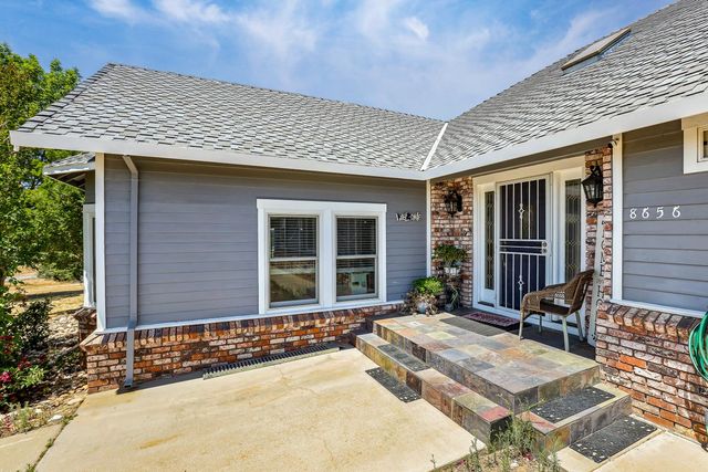 8656 Rose Marie Dr, Valley Springs, CA 95252