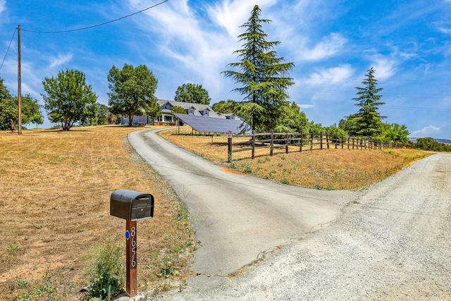 8656 Rose Marie Dr, Valley Springs, CA 95252