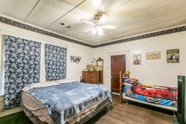 1735 Marburg Street, Dallas, TX 75215