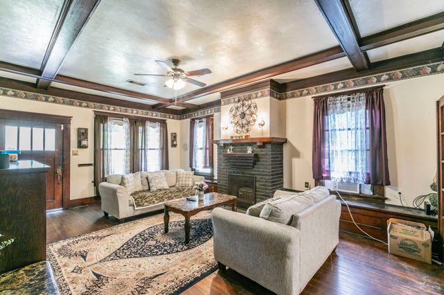 1735 Marburg Street, Dallas, TX 75215