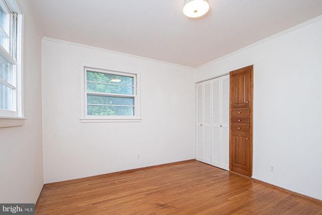 800 W 15TH ST, Front Royal, VA 22630
