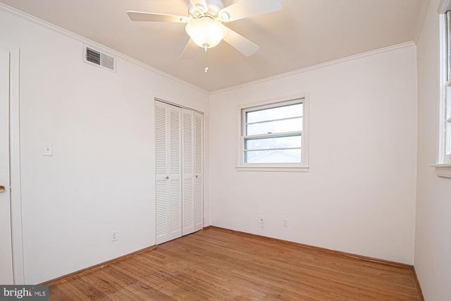 800 W 15TH ST, Front Royal, VA 22630