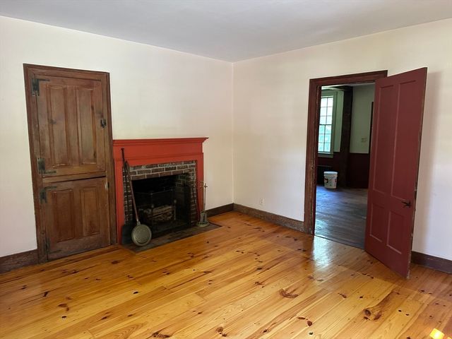 575 Old West Brookfield Rd, Warren, MA 01083