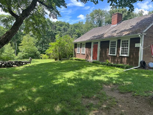 575 Old West Brookfield Rd, Warren, MA 01083