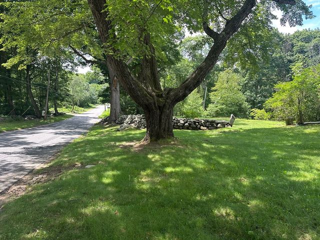 575 Old West Brookfield Rd, Warren, MA 01083