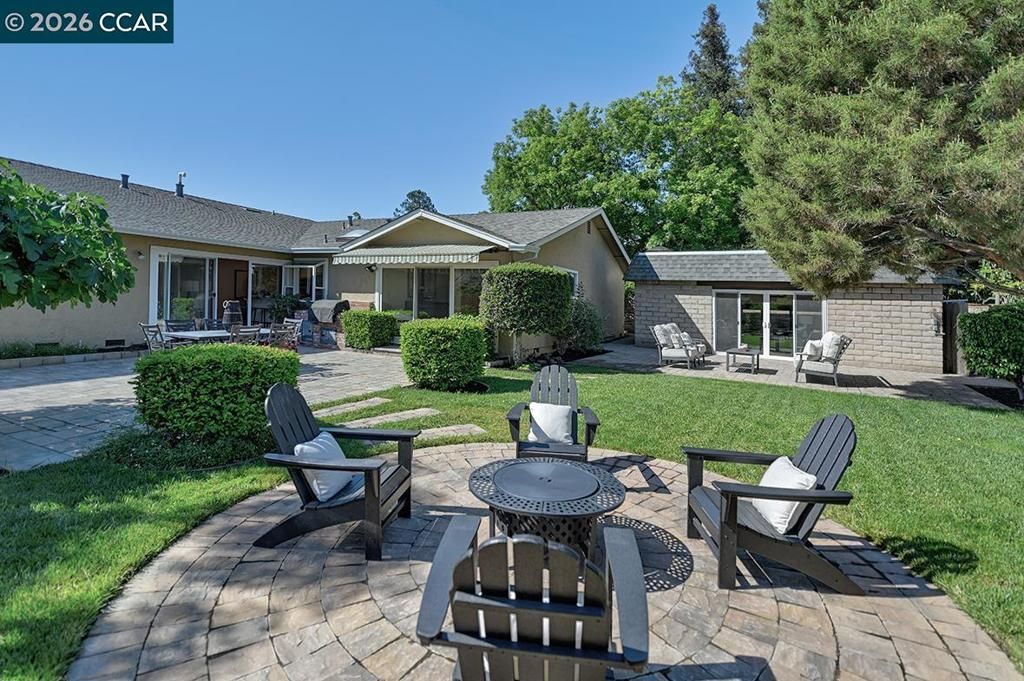 Image 47 of property listing at 2122 Dunblane Ct, Walnut Creek, CA 94598