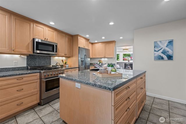 4105 SW 109th Street, Seattle, WA 98146