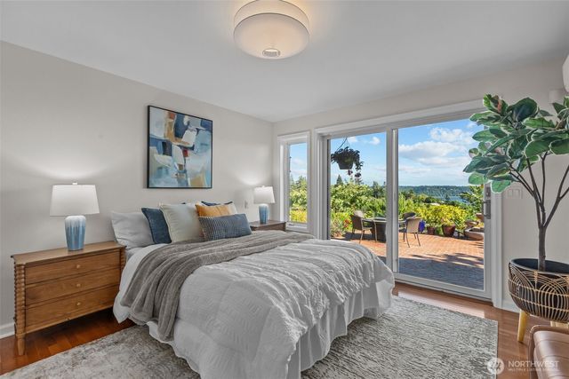 4105 SW 109th Street, Seattle, WA 98146