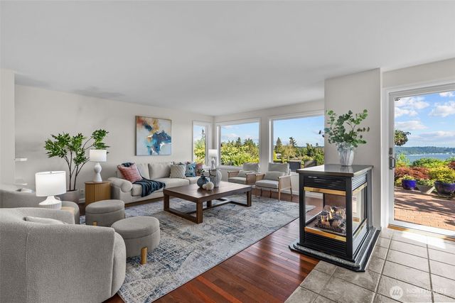 4105 SW 109th Street, Seattle, WA 98146