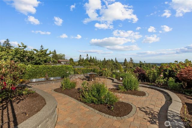 4105 SW 109th Street, Seattle, WA 98146
