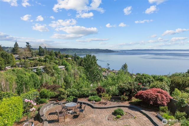 4105 SW 109th Street, Seattle, WA 98146