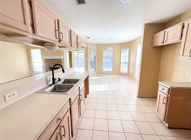 3927 Boyd Ave, Kingsville, TX 78363