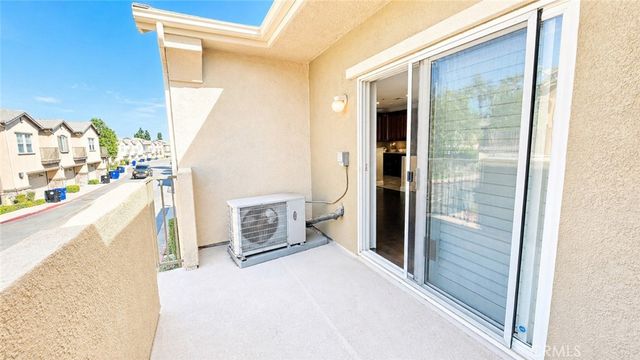 7353 W Ellena W 87, Rancho Cucamonga, CA 91730