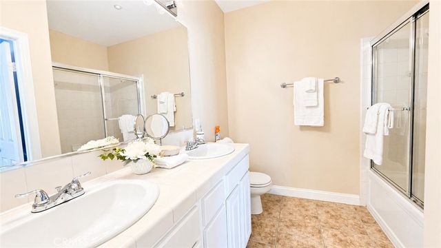 7353 W Ellena W 87, Rancho Cucamonga, CA 91730