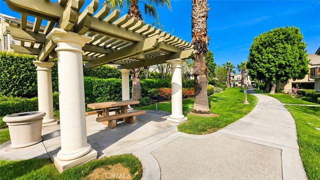 7353 W Ellena W 87, Rancho Cucamonga, CA 91730