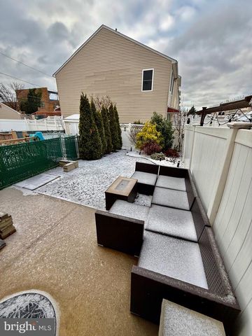 2652 E VENANGO ST, Philadelphia, PA 19134