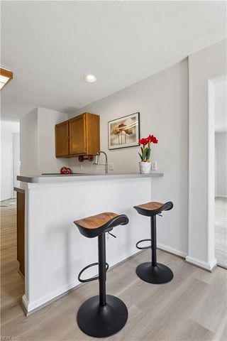 932 Ivystone WAY, Newport News, VA 23602