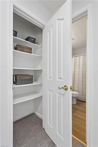 932 Ivystone WAY, Newport News, VA 23602