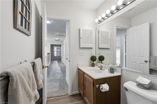 932 Ivystone WAY, Newport News, VA 23602