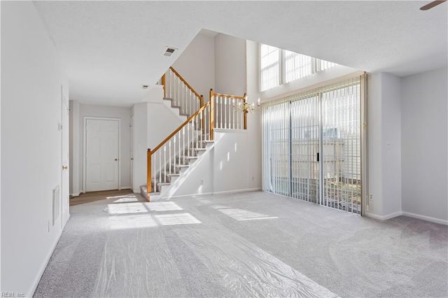 932 Ivystone WAY, Newport News, VA 23602