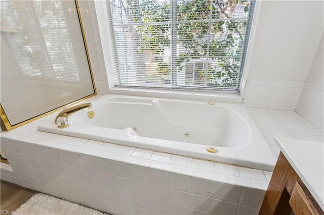 932 Ivystone WAY, Newport News, VA 23602