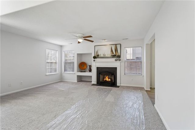 932 Ivystone WAY, Newport News, VA 23602