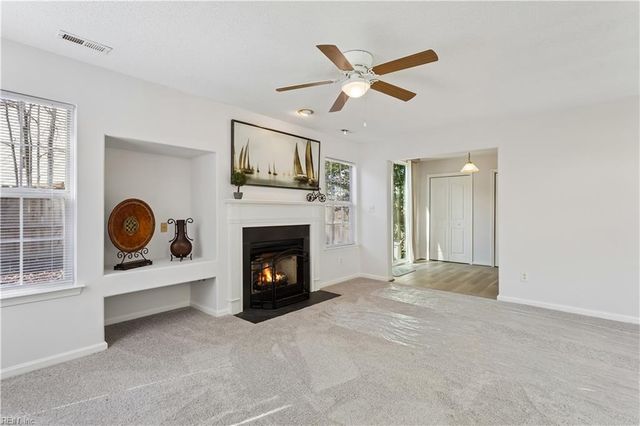 932 Ivystone WAY, Newport News, VA 23602