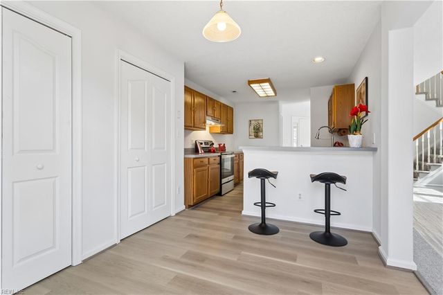 932 Ivystone WAY, Newport News, VA 23602