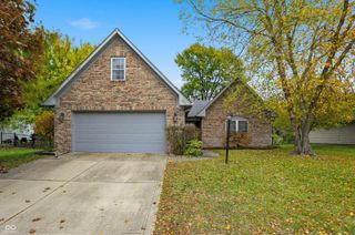 7819 Shannon Lakes Way, Indianapolis, IN 46217