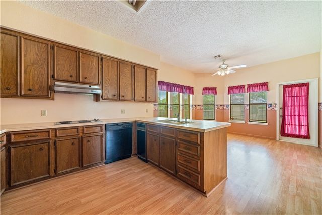 4213 Olmos River Ct, Corpus Christi, TX 78410