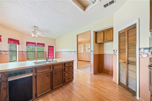 4213 Olmos River Ct, Corpus Christi, TX 78410