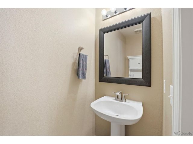3851 Orleans St, Denver, CO 80249