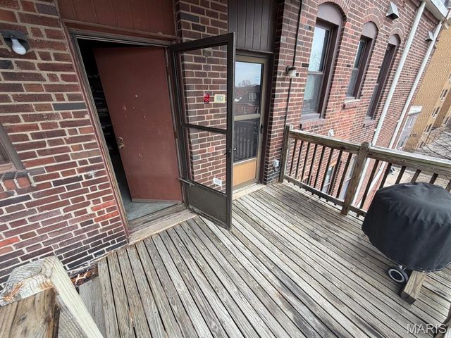 2017 S Grand Boulevard 304, St Louis, MO 63104